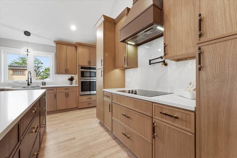 Tiny photo for 7744 W 81st Street, Bridgeview, IL 60455 (MLS # 12717727)