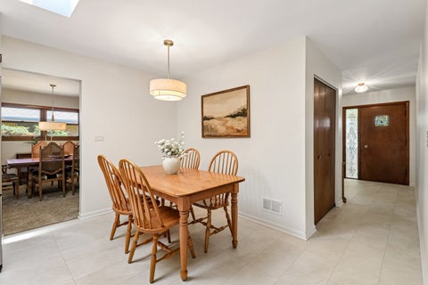 Tiny photo for 1706 N Aspen Drive, Mount Prospect, IL 60056 (MLS # 12718722)