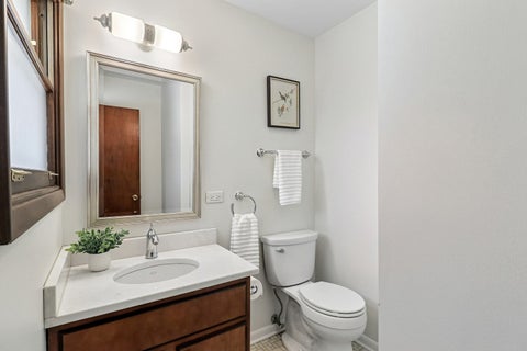 Tiny photo for 1706 N Aspen Drive, Mount Prospect, IL 60056 (MLS # 12718722)