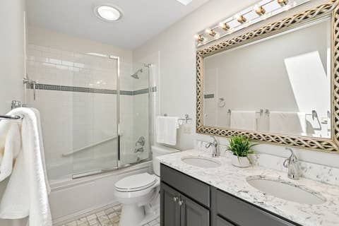 Tiny photo for 1706 N Aspen Drive, Mount Prospect, IL 60056 (MLS # 12718722)