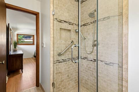 Tiny photo for 1706 N Aspen Drive, Mount Prospect, IL 60056 (MLS # 12718722)