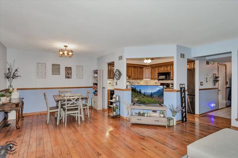 Tiny photo for 211 Manor Drive, New Lenox, IL 60451 (MLS # 12595948)