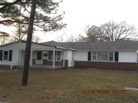 Tiny photo for 903 S Odle Street, West Frankfort, IL 62896 (MLS # EB460809)
