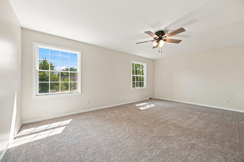 Tiny photo for 43 Dunham Place, St. Charles, IL 60174 (MLS # 12663396)