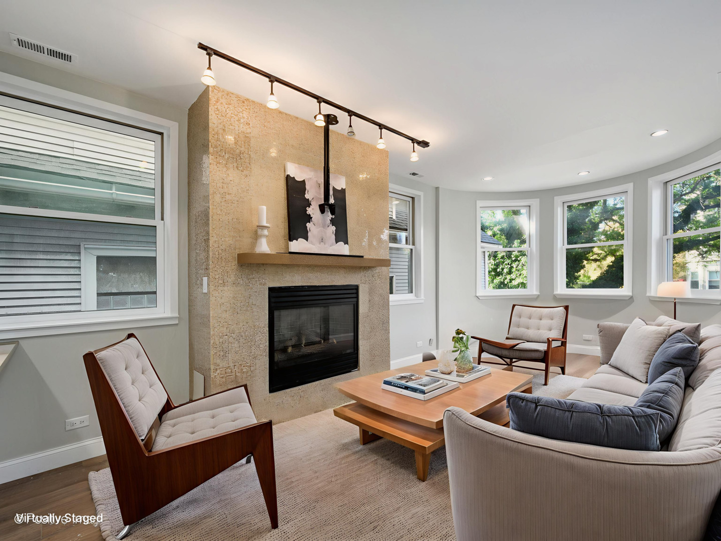 3033 N Racine Avenue 2