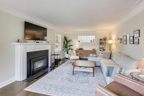 Tiny photo for 6132 N Naper Avenue, Chicago, IL 60631 (MLS # 12500911)