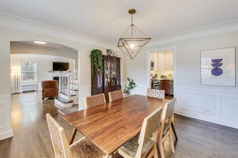 Tiny photo for 6132 N Naper Avenue, Chicago, IL 60631 (MLS # 12500911)