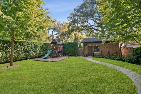 Tiny photo for 438 Birch Street, Winnetka, IL 60093 (MLS # 12433803)