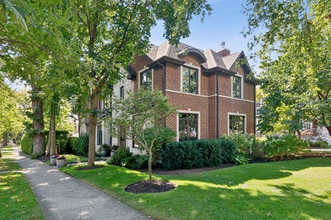 Tiny photo for 438 Birch Street, Winnetka, IL 60093 (MLS # 12433803)