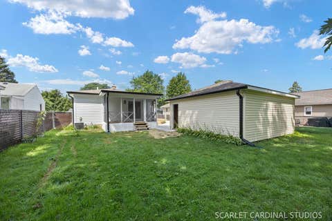 Tiny photo for 543 S Chase Avenue, Lombard, IL 60148 (MLS # 12725237)
