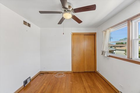Tiny photo for 14522 S Calhoun Avenue, Burnham, IL 60633 (MLS # 12636710)
