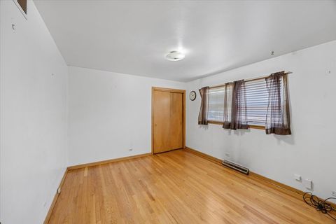 Tiny photo for 14522 S Calhoun Avenue, Burnham, IL 60633 (MLS # 12636710)