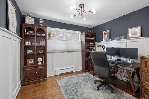 Tiny photo for 741 N Lincoln Avenue, Park Ridge, IL 60068 (MLS # 12627541)