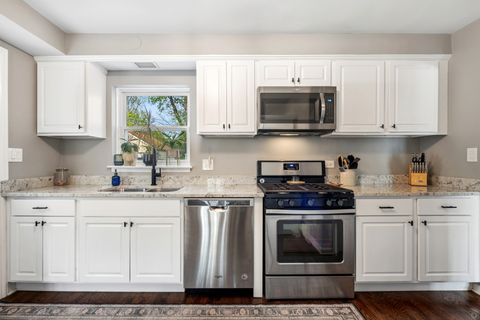 Tiny photo for 741 N Lincoln Avenue, Park Ridge, IL 60068 (MLS # 12627541)