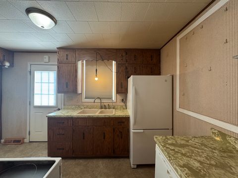 Tiny photo for 602 E Webster Street, Clinton, IL 61727 (MLS # 12528036)