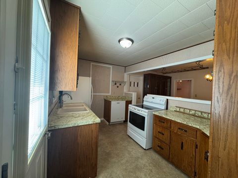 Tiny photo for 602 E Webster Street, Clinton, IL 61727 (MLS # 12528036)