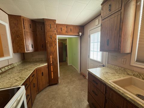 Tiny photo for 602 E Webster Street, Clinton, IL 61727 (MLS # 12528036)