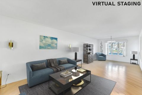 A home in Northbrook