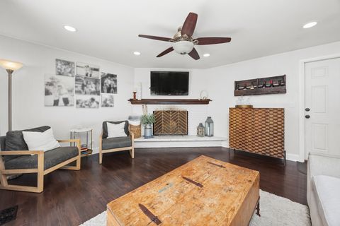 Tiny photo for 1011 Mercury Drive, Schaumburg, IL 60193 (MLS # 12500383)