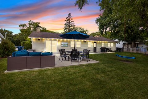 Tiny photo for 1011 Mercury Drive, Schaumburg, IL 60193 (MLS # 12500383)