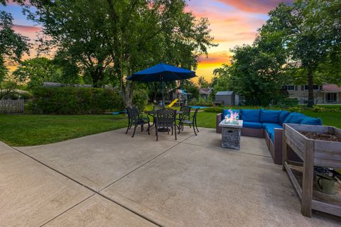 Tiny photo for 1011 Mercury Drive, Schaumburg, IL 60193 (MLS # 12500383)