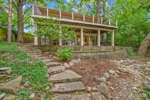 Tiny photo for 208 N Shore Drive, Oakwood Hills, IL 60013 (MLS # 12760392)