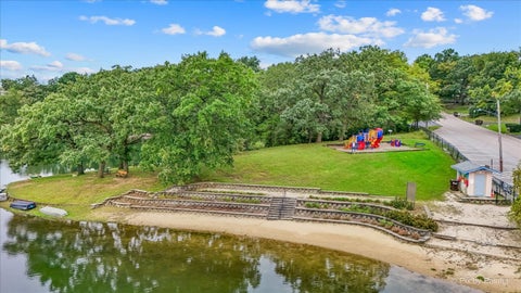 Tiny photo for 208 N Shore Drive, Oakwood Hills, IL 60013 (MLS # 12760392)