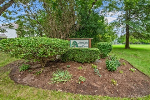 Tiny photo for 208 N Shore Drive, Oakwood Hills, IL 60013 (MLS # 12760392)