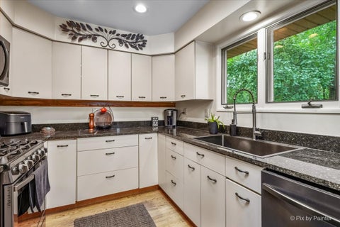 Tiny photo for 208 N Shore Drive, Oakwood Hills, IL 60013 (MLS # 12760392)