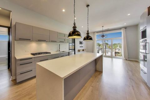 Tiny photo for 1708 W Cermak Road #3W, Chicago, IL 60608 (MLS # 12547962)