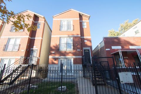 3042 W Flournoy Street 3 Chicago IL 60612