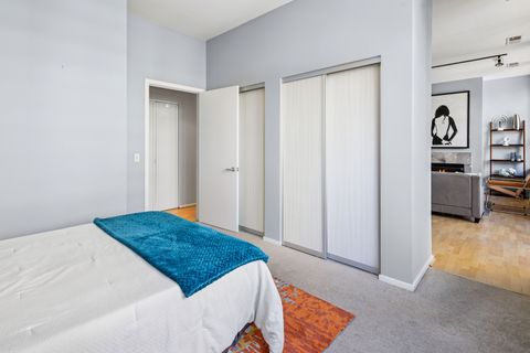 Tiny photo for 130 S CANAL Street #701, Chicago, IL 60606 (MLS # 12494145)