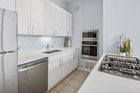Tiny photo for 130 S CANAL Street #701, Chicago, IL 60606 (MLS # 12494145)