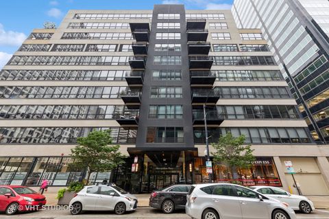 Photo of 130 S CANAL Street #701, Chicago, IL 60606 (MLS # 12494145)