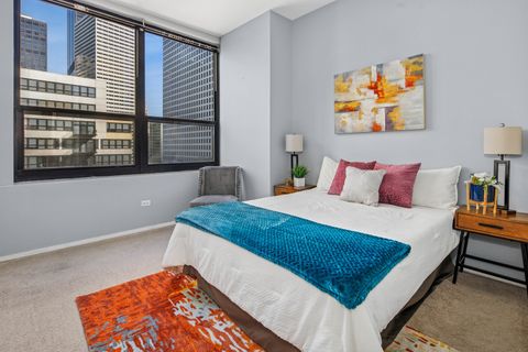 Tiny photo for 130 S CANAL Street #701, Chicago, IL 60606 (MLS # 12494145)