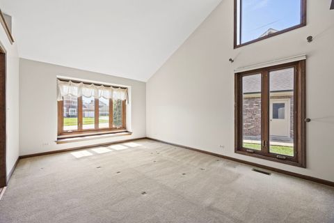 Tiny photo for 2S534 Danbury Drive, Glen Ellyn, IL 60137 (MLS # 12600105)