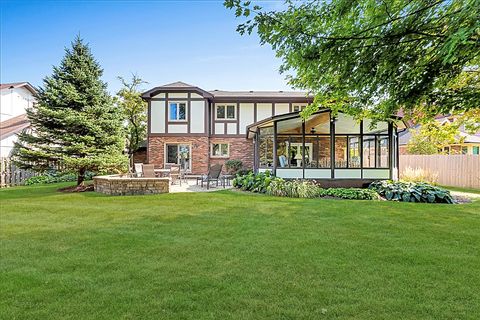 Tiny photo for 2S534 Danbury Drive, Glen Ellyn, IL 60137 (MLS # 12600105)