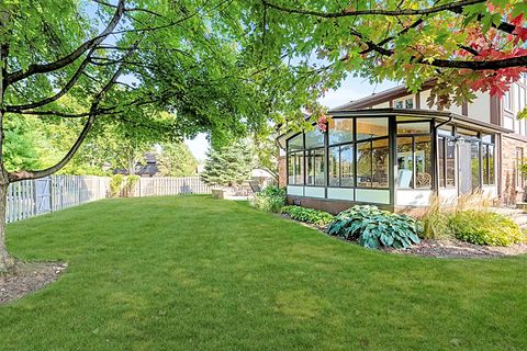 Tiny photo for 2S534 Danbury Drive, Glen Ellyn, IL 60137 (MLS # 12600105)