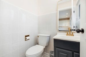 Tiny photo for 6117 W 80th Street W, Burbank, IL 60459 (MLS # 12795581)