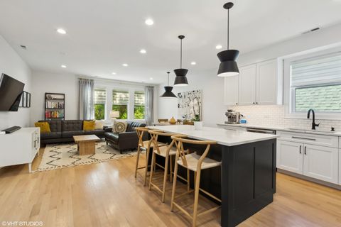 Tiny photo for 2838 W Palmer Street #2, Chicago, IL 60647 (MLS # 12479062)