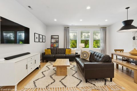 Tiny photo for 2838 W Palmer Street #2, Chicago, IL 60647 (MLS # 12479062)