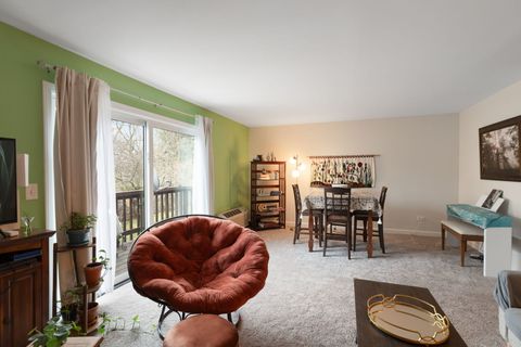 Tiny photo for 33561 N Royal Oak Lane #209, Grayslake, IL 60030 (MLS # 12588273)