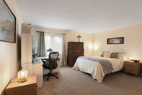 Tiny photo for 33561 N Royal Oak Lane #209, Grayslake, IL 60030 (MLS # 12588273)