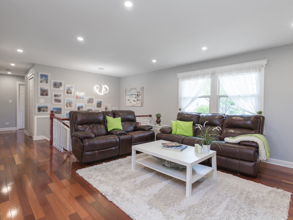1415 W STONE HARBOR Drive