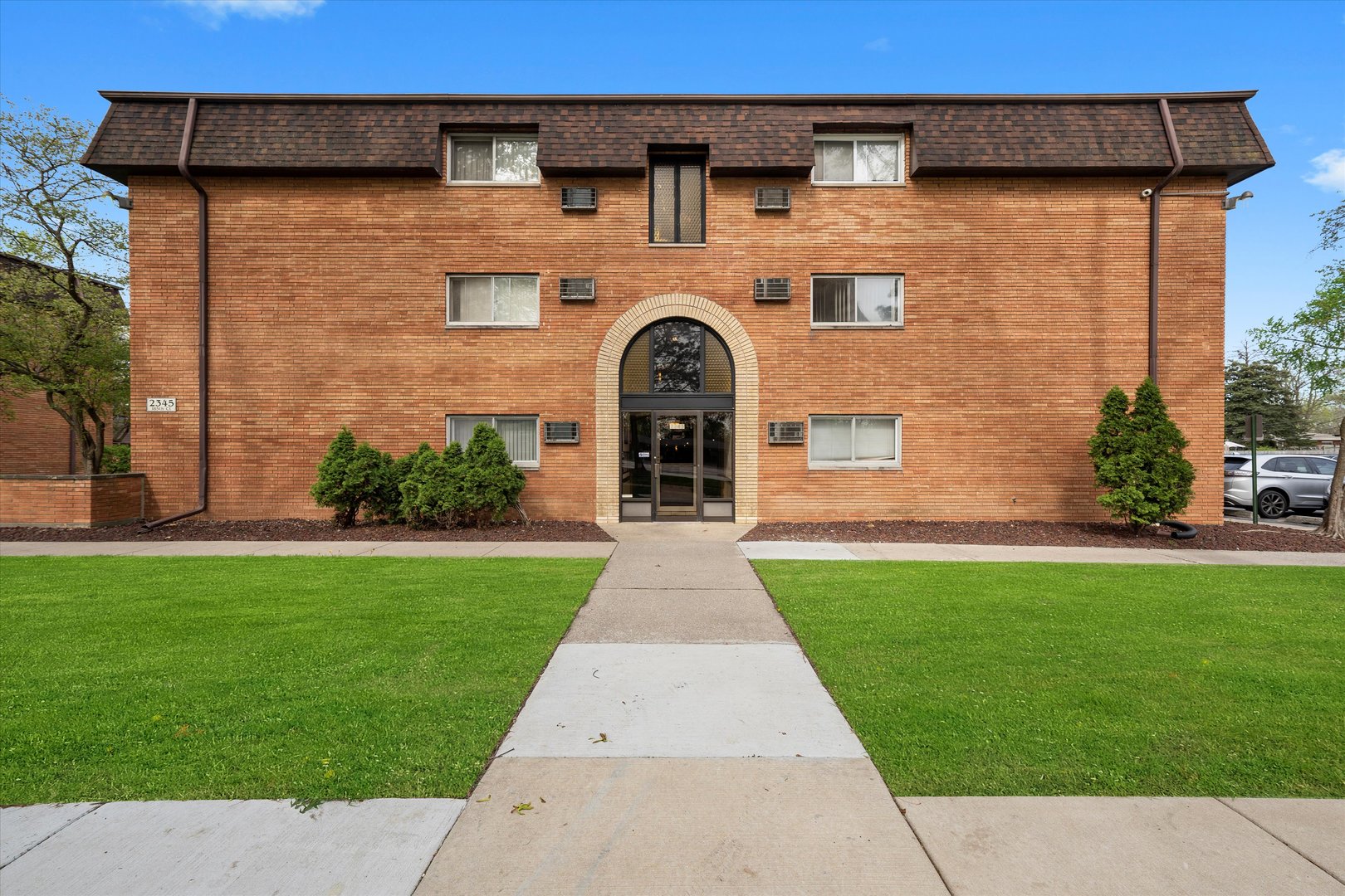 2345 185th Court 1