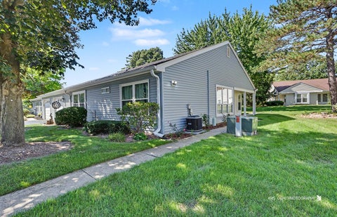Tiny photo for 7203 Blair Lane #314, Fox Lake, IL 60020 (MLS # 12761427)