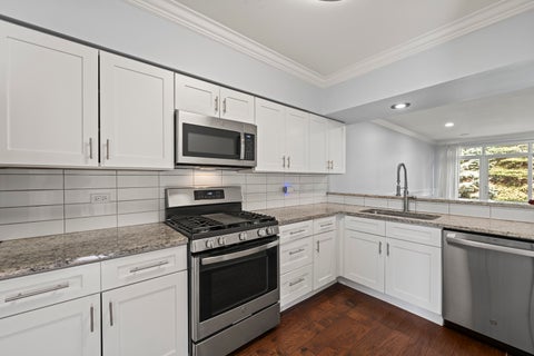 Tiny photo for 9332 S 79th Avenue, Hickory Hills, IL 60457 (MLS # 12797940)