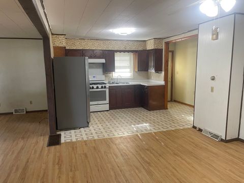 Tiny photo for 1212 W 21st Street, Rock Falls, IL 61071 (MLS # 12679047)