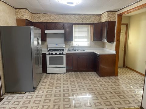 Tiny photo for 1212 W 21st Street, Rock Falls, IL 61071 (MLS # 12679047)