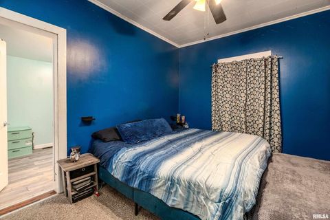 Tiny photo for 308 N WASHINGTON Boulevard, West Frankfort, IL 62896 (MLS # QC4270043)